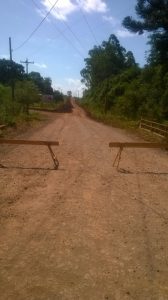 Ensaibramento e compactação na estrada geral de São José do Centro (2)